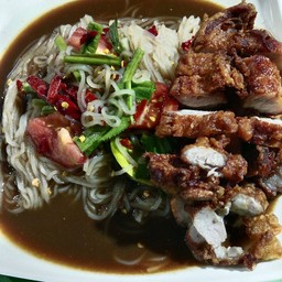 ตำเส้นเล็กสามชั้นทอด(ปลาร้า)