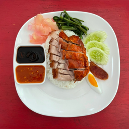 ข้าวหน้าหมูย่าง เป็ดย่าง