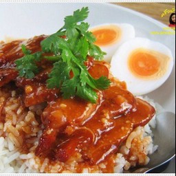 ข้าวหมูแดง