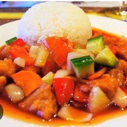 ข้าวผัดเปรี้ยวหวานไก่
