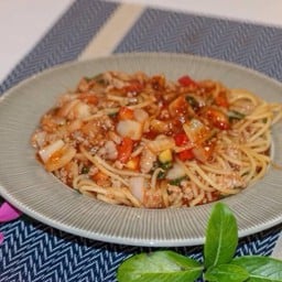 สปาเก็ตตี้ หมู