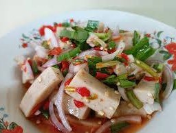 ยำหมูยอ