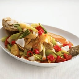 ปลาเก๋าเปรี้ยวหวาน