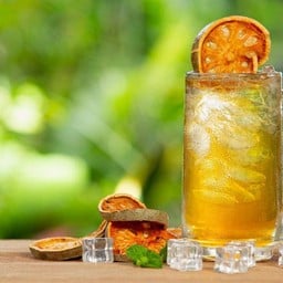 น้ำมะตูม+น้ำแข็ง