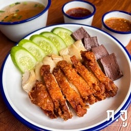 ไก่ผสมสับ ก.อู