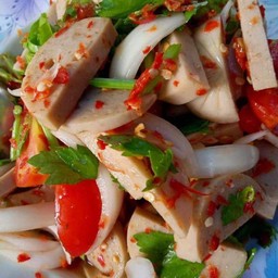 ยำหมูยอ