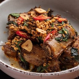 แซ่บแห้งกระดูกหมู