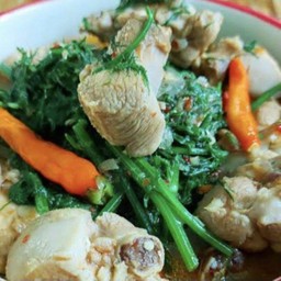 แกงอ่อมหมู