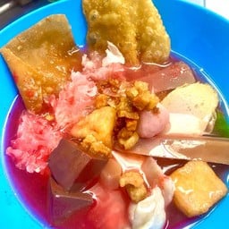 เกี้ยวปลาเย็นตาโฟ