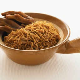 ขาห่านอบบะหมี่ (S)