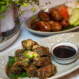 Plern Thai Café & Restaurant