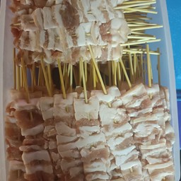 สามชั้น 10 ไม้ แถม 1 ไม้