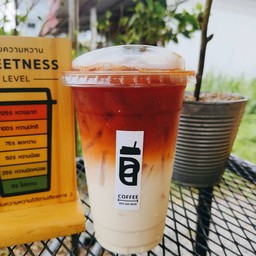 นมหมีชาไทยเย็น