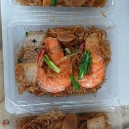 ขาหมู 109 ยกขา หอมพะโล้