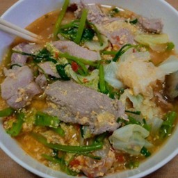 สุกี้หมู