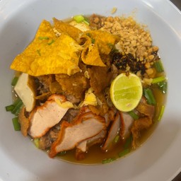 ก๋วยเตี๋ยวหมูต้มยำมะนาว