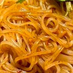 เส้นเล็กคลุก