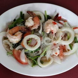 ยำวุ้นเส้นทะเล