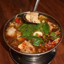 ต้มยำโป๊ะแตก