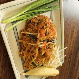 ตระกูลเส้น By แม่เปิ้ล