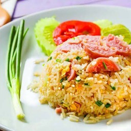 ข้าวผัดแหนม(ไม่ได้แถมไข่ดาว)