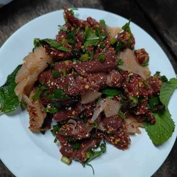 ลาบเนื้อขมสด(ดิบ)