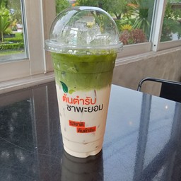 นมหมีชาเขียว