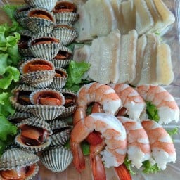 ร้านชวนแซ่บ