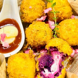 ชีสบอลมันม่วง เพิ่มชีส มันม่วงเน้นๆ