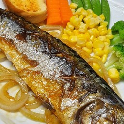 Norway Saba Steak Soy Sauce (สเต็กปลาซาบะนอร์เวย์ย่างซีอิ๊ว)