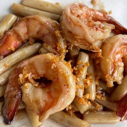 กุ้งสดผัดไหลบัว