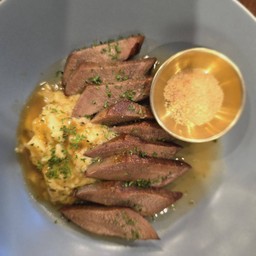 สตูลิ้นวัวย่าง Beef Tongue Stew