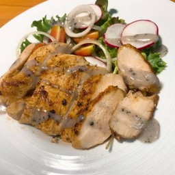 สลัดไก่ย่าง