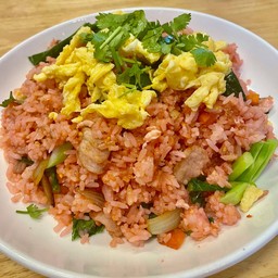ข้าวผัดซอสชมพู_หมู