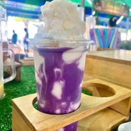 มะพร้าวปั่นนมฮอกไกโด🎌 ตลาดพิบูลย์วิทย์3