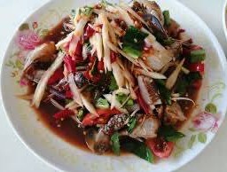 ตำปูม้ากุ้งสด