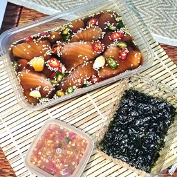 แซลมอนดองซีอิ๊ว+สาหร่าย [ปลา100g]
