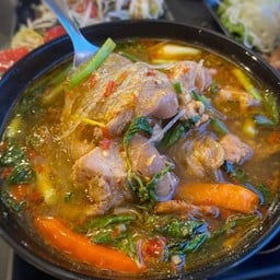 ต้มไก่ใส่วุ้นเส้น