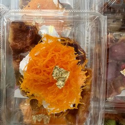 ครอฟเฟิลวิปปิ้งครีมฝอยทอง