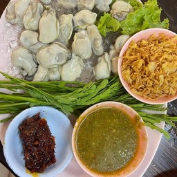 หอยนางรมทรงเครื่อง