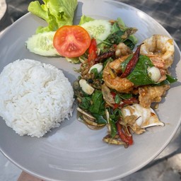 ข้าวทะเลผัดฉ่า