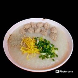 หมูล้วน พิเศษ