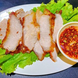 คอหมูย่างแท้