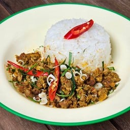 ข้าวคั่วกลิ้งเนื้อโคขุนบด