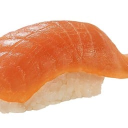 ซูชิหน้าปลาแซลมอนสด New