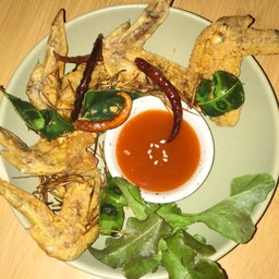 ปีกไก่ทอดสมุนไพร