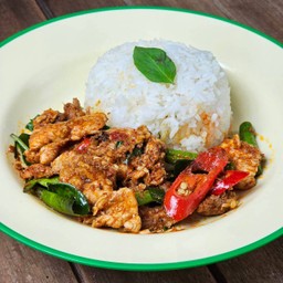 ข้าวพริกแกงไก่