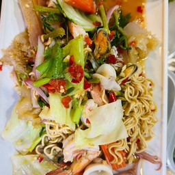 ยำมาม่ารวมมิตร(ซือดะ)