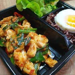 ผัดพริก + ไข่