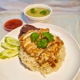 ข้าวมันไก่ทอด